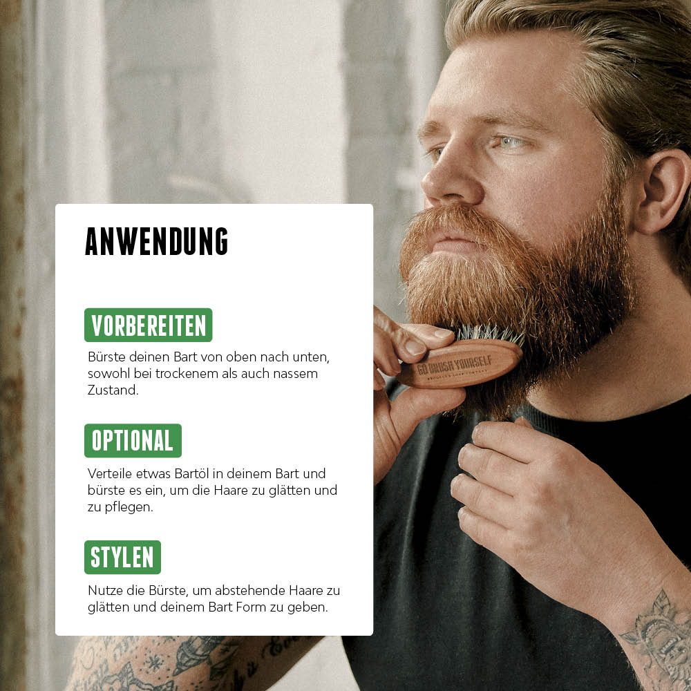 Mann bürstet seinen Bart mit der Brooklyn Soap Bartbürste, daneben Schritt-für-Schritt-Anleitung zur Anwendung.